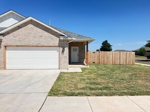 Building Photo - 13500-13504 Calli Ct