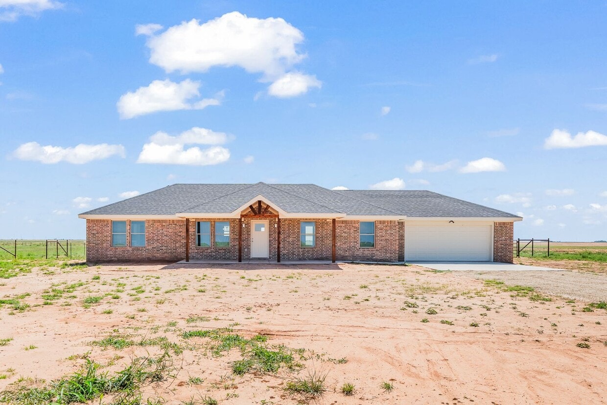 Primary Photo - New Construction Home In Idalou ISD!