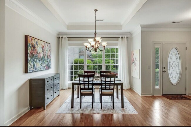 Foto del edificio - 6925 Sunnywood Dr