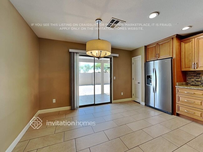 Building Photo - 15709 W Watson Ln
