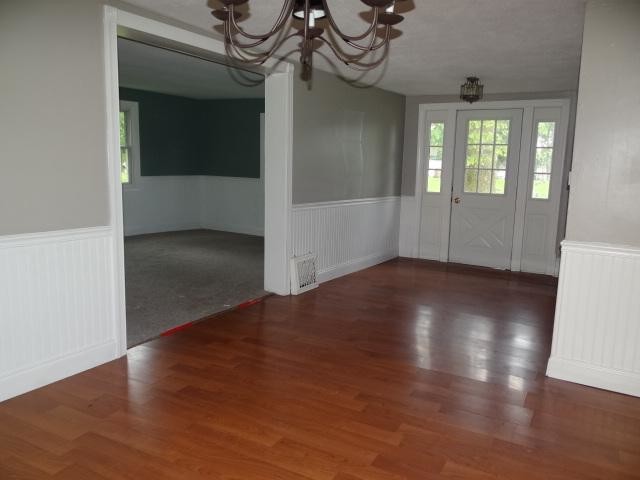 Foto del edificio - 4 bedroom in Woodstown NJ 08098