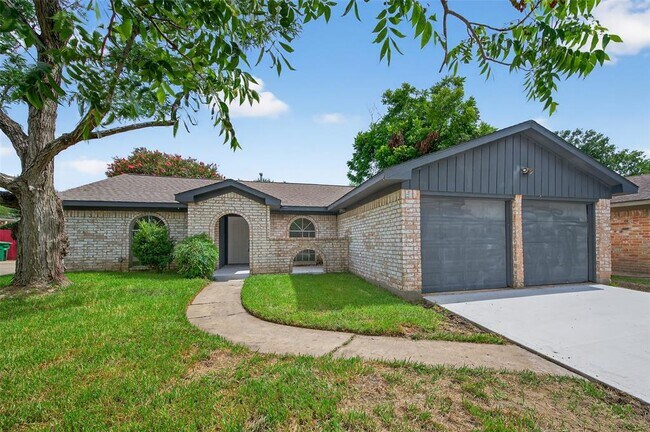 Foto del edificio - 7635 Dawnridge Dr