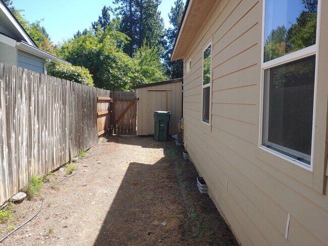 Building Photo - Executive Four Bedroom Home in Post Falls