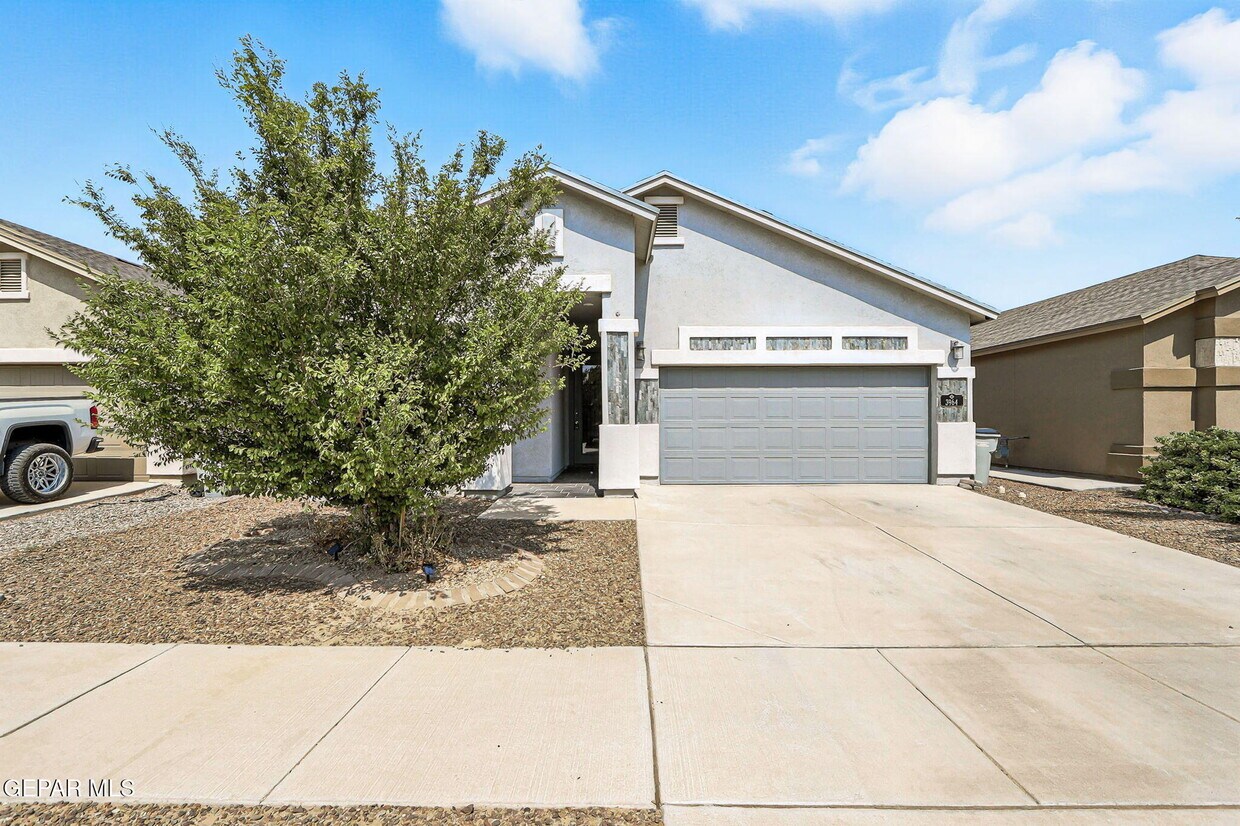 Foto principal - 3964 Desert Nomad Dr