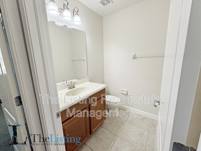 Building Photo - 9025 Savannah Julip Ln