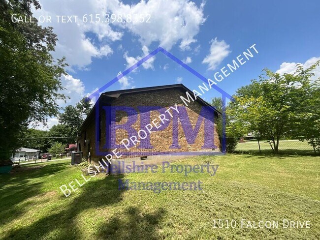 Foto del edificio - 1510 Falcon Dr