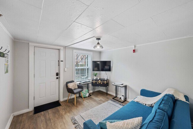 Foto del edificio - Heritage House Apartments #6: Dog-Friendly Coastal Living in Coos Bay