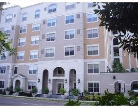 Building Photo - 202 E South St