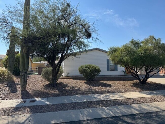 Foto del edificio - 9069 N Valgrind Ln