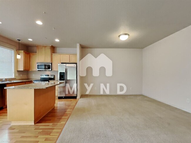 Building Photo - 3 br, 2 bath House - 5329 NE 83rd Pl