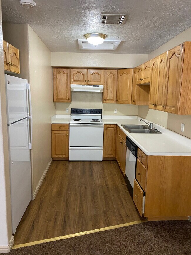 Foto del edificio - Cute 1 bed 1 bath Townhome