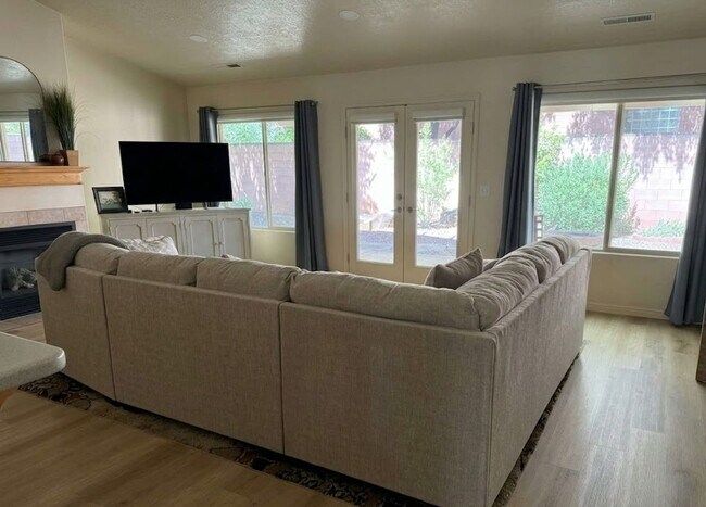 Foto del edificio - Snow Canyon Single Family