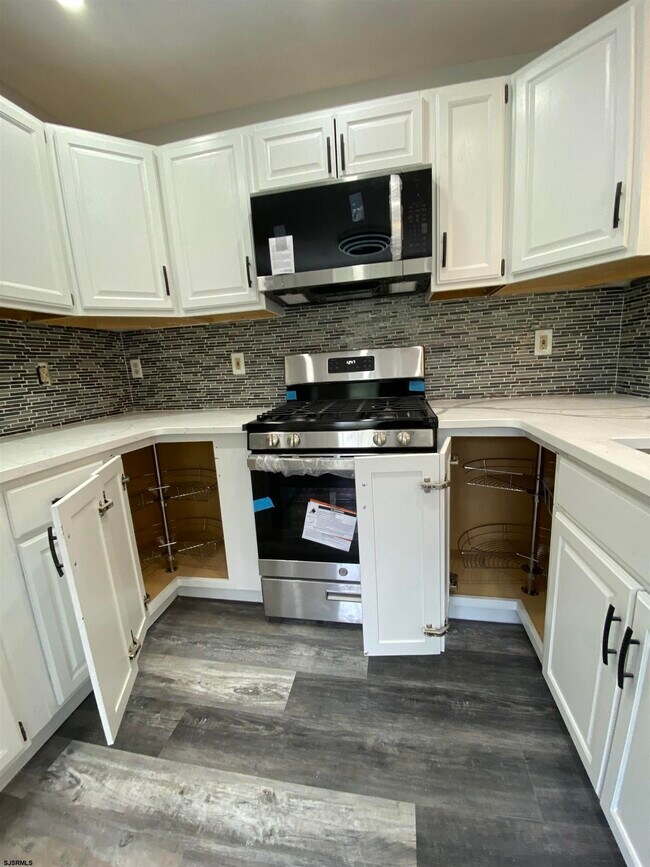 Building Photo - 4826 Green Ash Ln