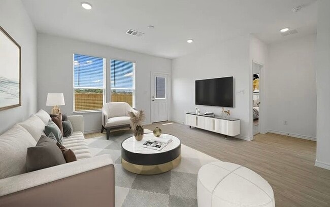 Building Photo - 414 Kinglet Dr