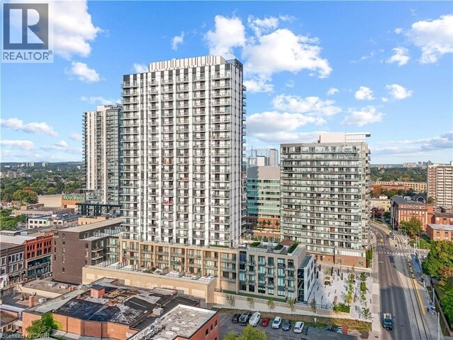 Building Photo - 55 Duke St W