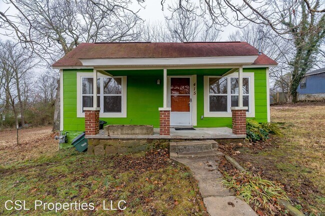 Building Photo - 2 br, 1 bath House - 415 S Church St