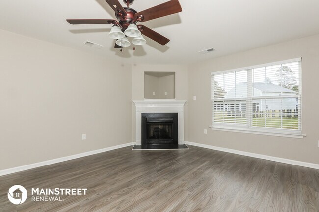 Foto del edificio - 10709 Pointer Ridge Dr