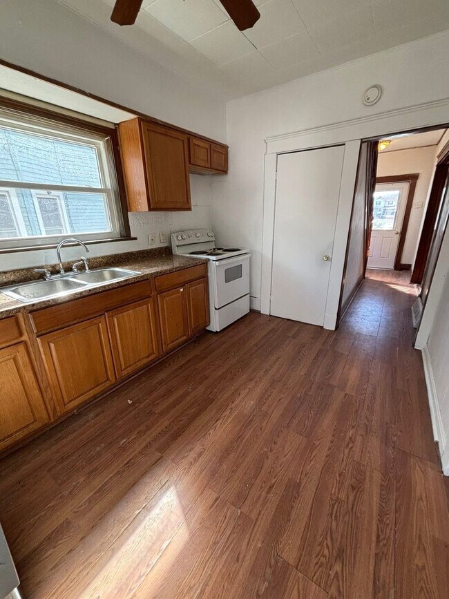 Foto del edificio - 2 Bedroom 1 Bath House