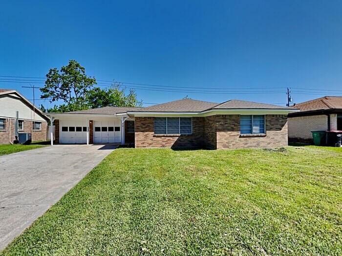 Foto principal - 210 Kelly Ln