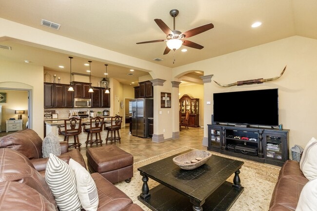 Foto del edificio - 7921 Pavo Real St