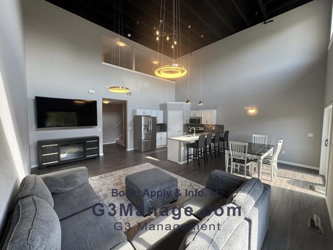 Photo - 293 N 2nd St Apartment