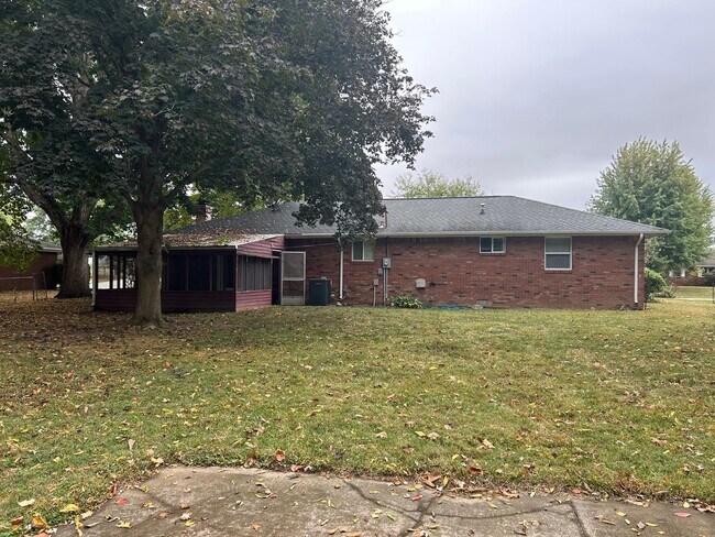 Foto del edificio - 3 Bedroom, 2 bath in the quiet Woodcliff Acres community