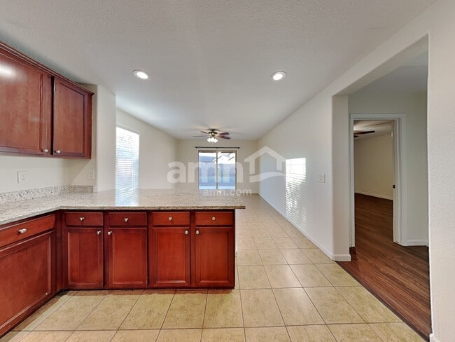 Building Photo - 4592 E Longhorn St