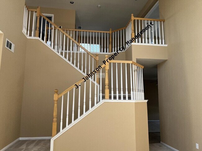 Foto del edificio - Large Pet Friendly Home!