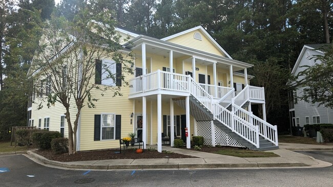 Building Photo - 5054 Belleglen Ct