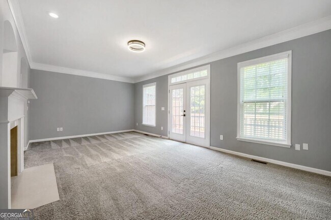 Foto del edificio - 6127 Joybrook Rd