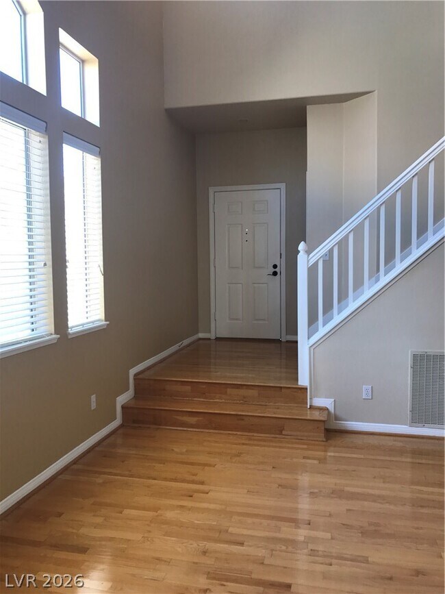 Building Photo - 9416 Aspen Glow Dr