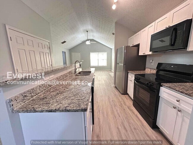 Foto del edificio - Beautiful 3 Bed/ 2 Bath Ranch Home in Union/ Pets Welcome