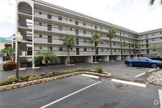 Building Photo - 1023 Anglers Cove