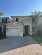 Foto principal - 636 NE 193rd St