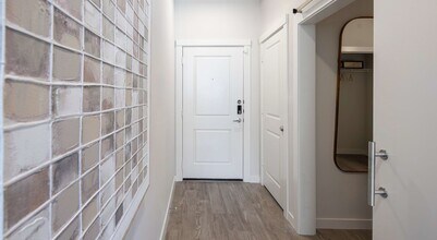 Building Photo - 1505 Oliver St