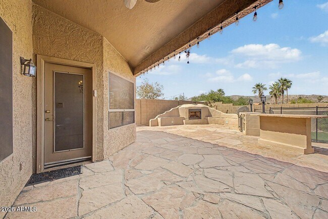 Foto del edificio - 1320 E Cottonwood Ln