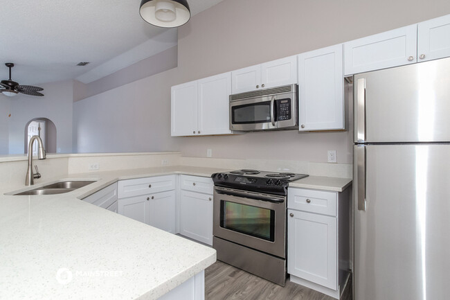 Building Photo - 210 Dalton Dr