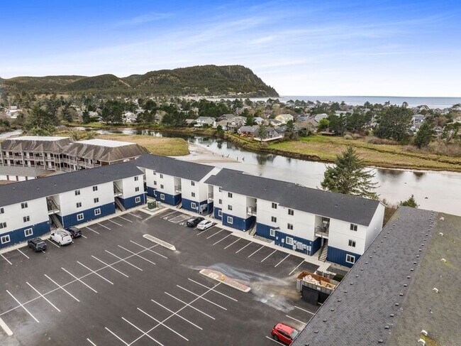 Building Photo - 916 S Holladay Dr