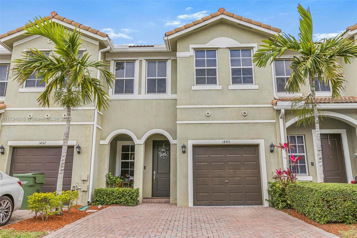 Foto principal - 1446 SE 24th Ave