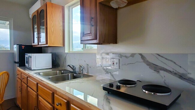 Foto del edificio - 1151 W Hayworth Rd