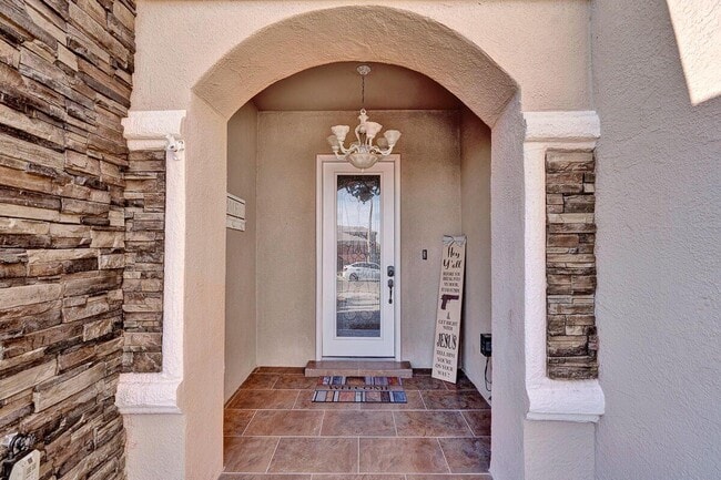 Building Photo - 5413 Roberto Avalos Ct