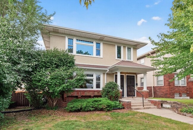 Building Photo - 3606 12th Ave S