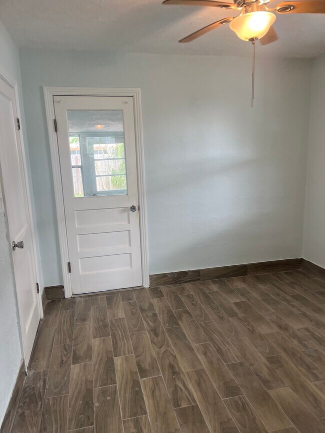 Foto del edificio - 144 174th Ave E