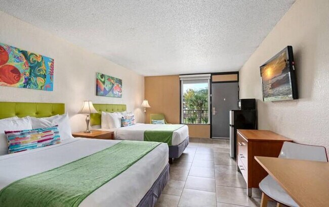 Foto del edificio - 1500 N Thacker Ave