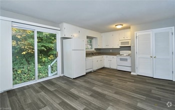Building Photo - 1236 Fenimore St
