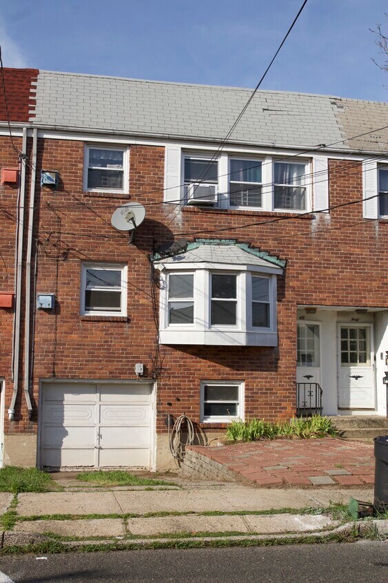 Primary Photo - 42 Delmar Rd