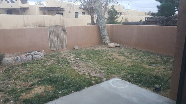 Foto del edificio - Townhouse Sandia Heights