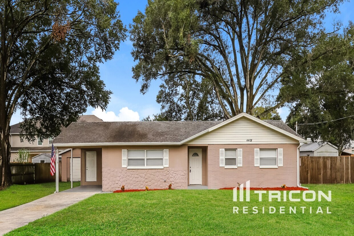 Primary Photo - 4408 Ann Arbor Drive Tampa FL