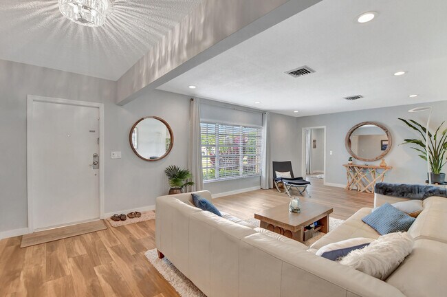 Foto del edificio - 510 Silver Ln
