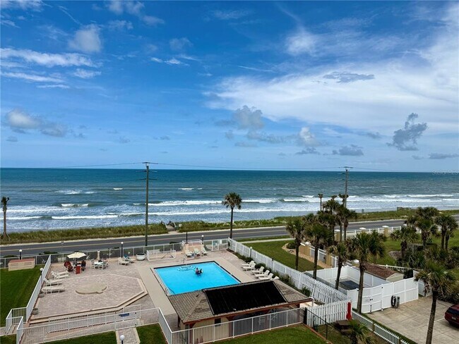 Foto del edificio - 3600 S Ocean Shore Blvd